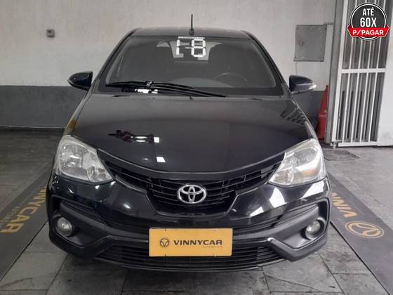 TOYOTA ETIOS 1.5 XS 16V FLEX 4P AUTOMÁTICO TOYOTA ETIOS 1.5 XS 16V FLEX 4P AUTOMÁTICO